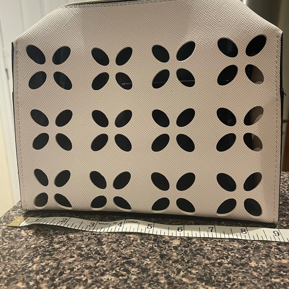 Estée Lauder Make Up Bag - New